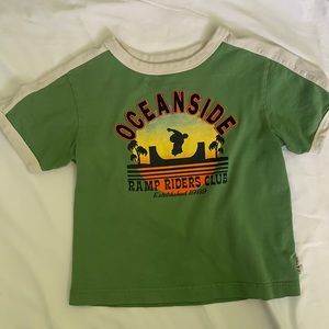 VINTAGE BABY TEE 💚